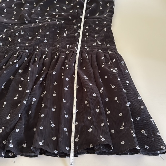 Ann Taylor Chiffon Floral Pleated Dress Size 14 - Picture 9 of 9